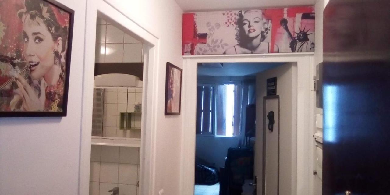 Studio Pigalle De 25 M2 - 2 Lits Simples Type Gigogne Pour 2 Personnes - Coeur Touristique De Paris - 2 Minutes De La Station Metro Pigalle ,Petit Train Vers La Butte Montmartre-Cabarets Moulin Rouge,Chez Michou-Restaurants Bouillon Pigalle,Berliner Exteriér fotografie