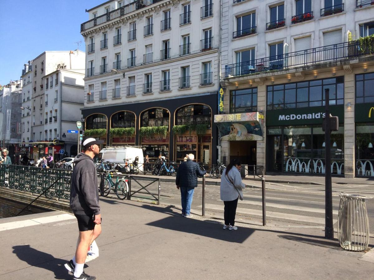 Studio Pigalle De 25 M2 - 2 Lits Simples Type Gigogne Pour 2 Personnes - Coeur Touristique De Paris - 2 Minutes De La Station Metro Pigalle ,Petit Train Vers La Butte Montmartre-Cabarets Moulin Rouge,Chez Michou-Restaurants Bouillon Pigalle,Berliner Exteriér fotografie