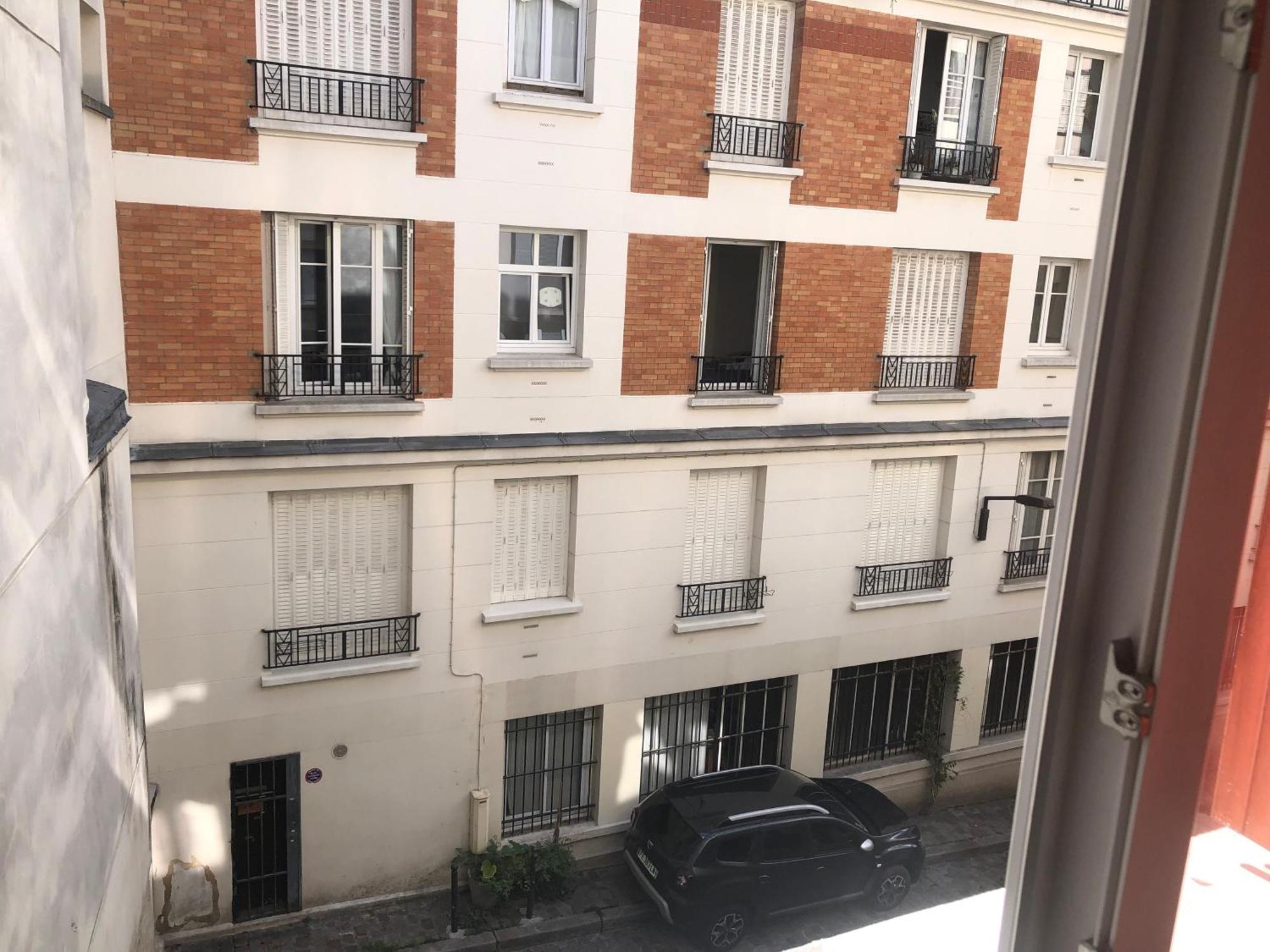 Studio Pigalle De 25 M2 - 2 Lits Simples Type Gigogne Pour 2 Personnes - Coeur Touristique De Paris - 2 Minutes De La Station Metro Pigalle ,Petit Train Vers La Butte Montmartre-Cabarets Moulin Rouge,Chez Michou-Restaurants Bouillon Pigalle,Berliner Exteriér fotografie